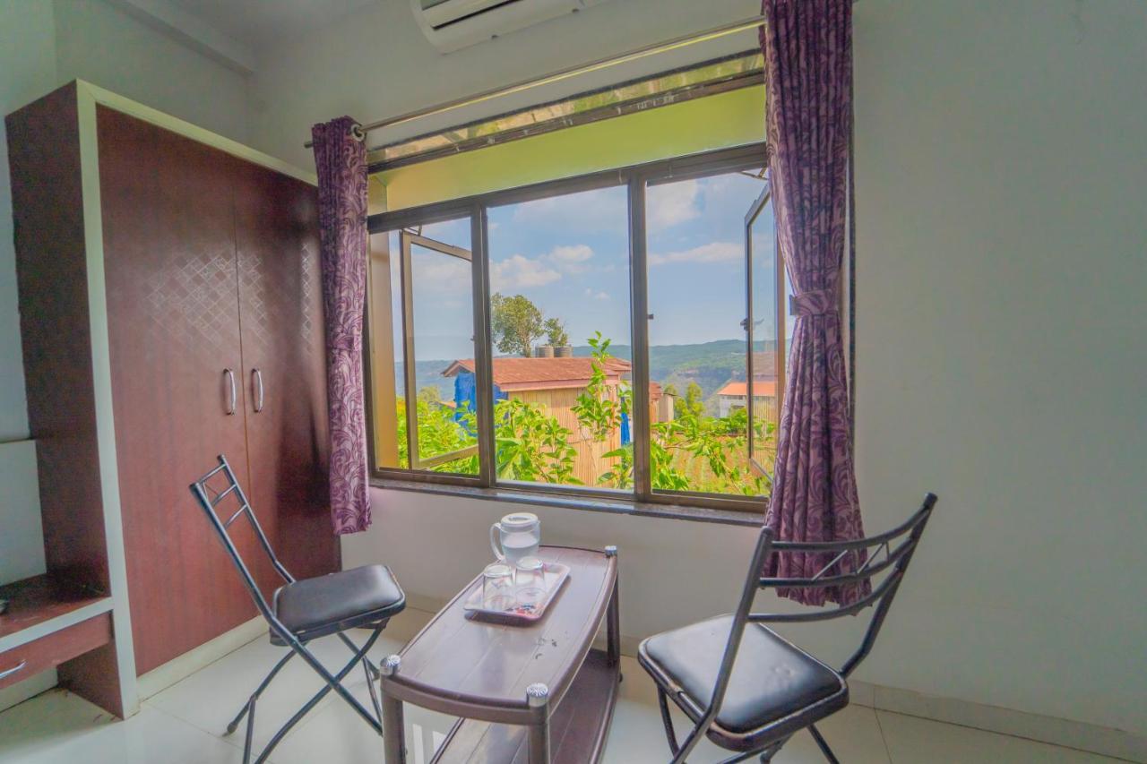 Hotel Veggies Residency & Pure Veg Restaurant Mahābaleshwar Exterior foto